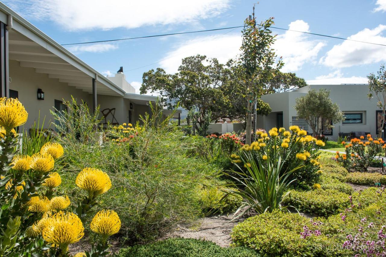 Schulphoek House Hermanus Exterior foto The gardens at the National Centre for Palliative Care